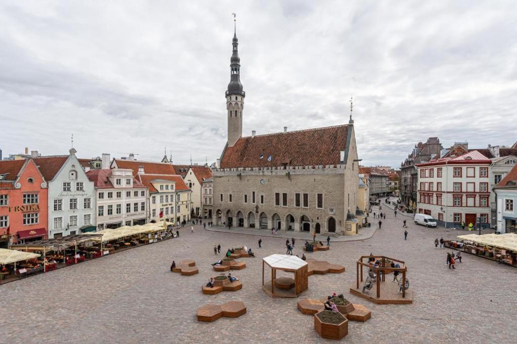 Old Town Square Residence Tallin Exterior foto
